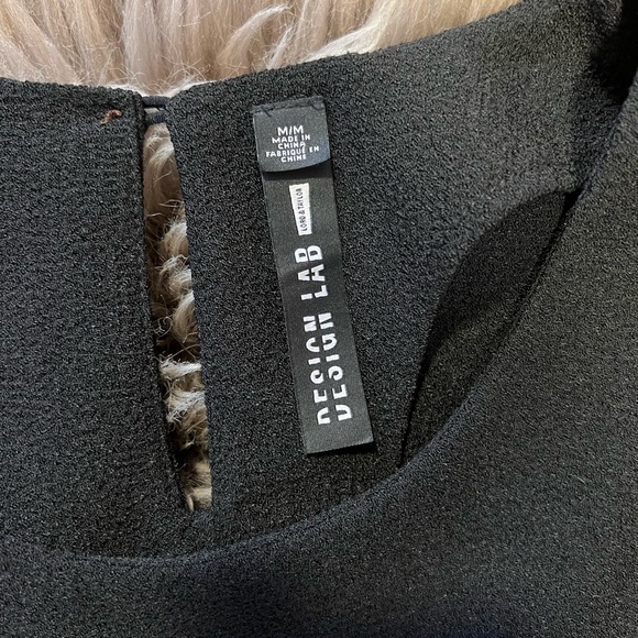 Black crop top - Picture 2 of 5